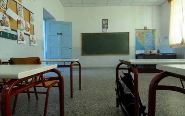Θεσσαλονίκη: 13χρονος έκανε φάρσα ότι υπάρχει βόμβα στο σχολείο και συνελήφθη